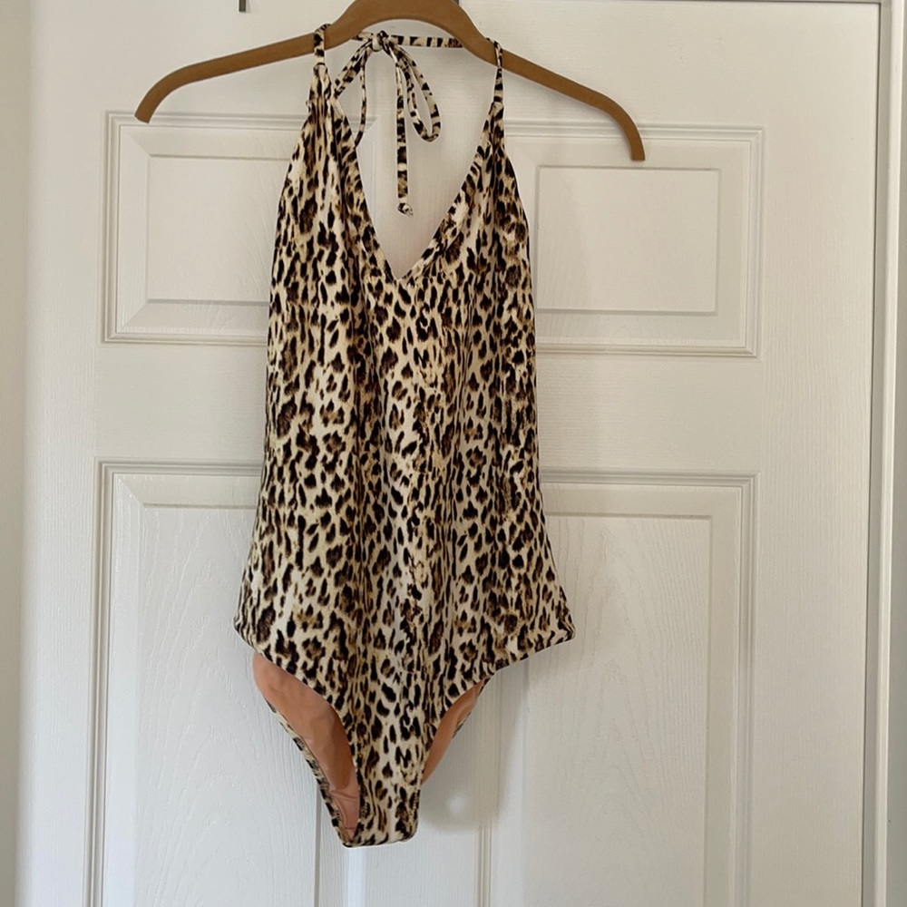 HALTER ONE-PIECE SWIMSUIT IN LEOPARD